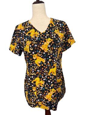 DISNEY The Lion King Simba Women's Scrub top Size Small EUC
